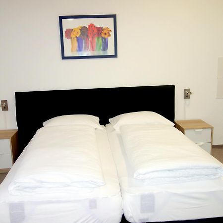 Budget Hotel Ludwigshafen Ngoại thất bức ảnh