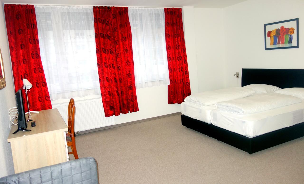Budget Hotel Ludwigshafen Ngoại thất bức ảnh